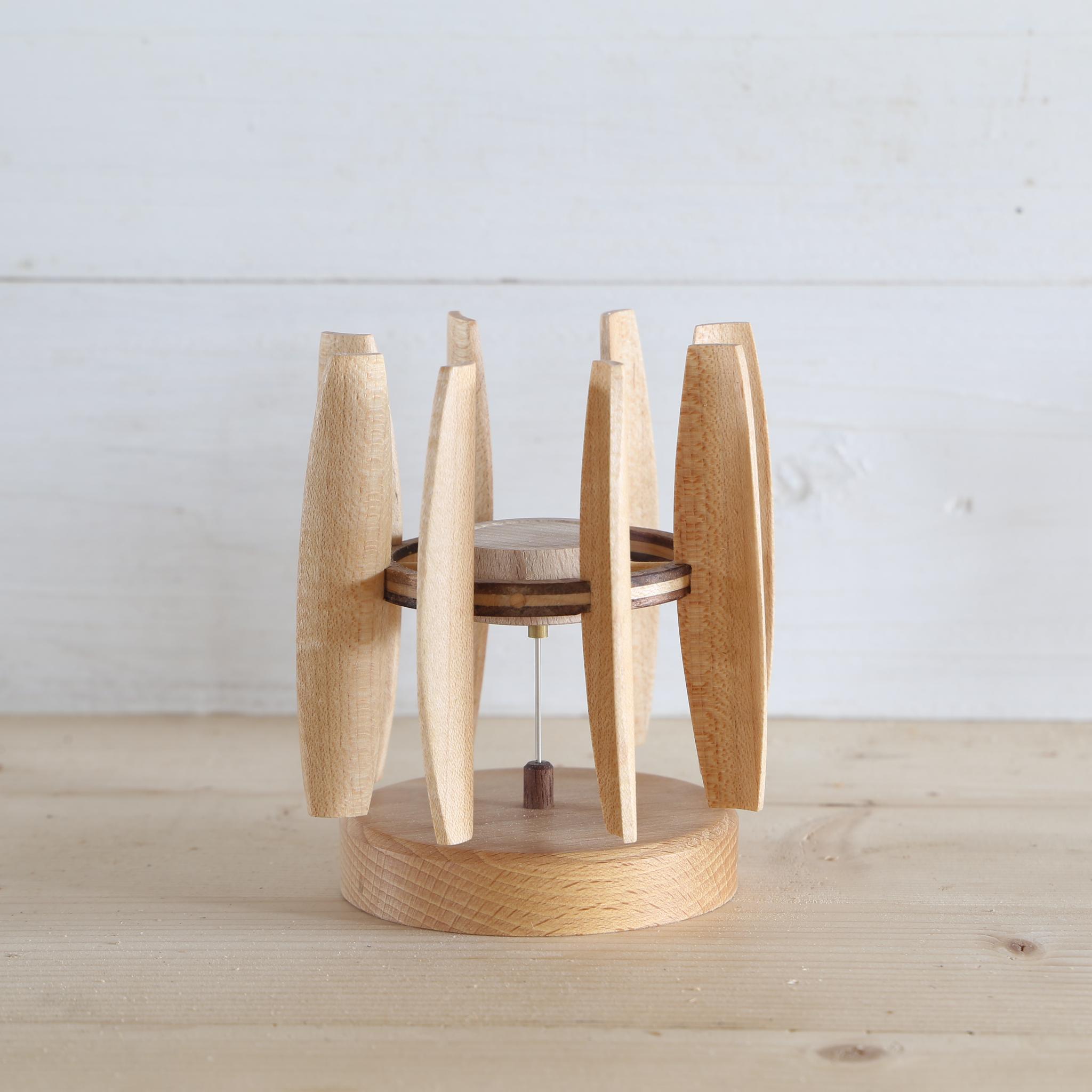 アロマディフューザー　縦軸風車